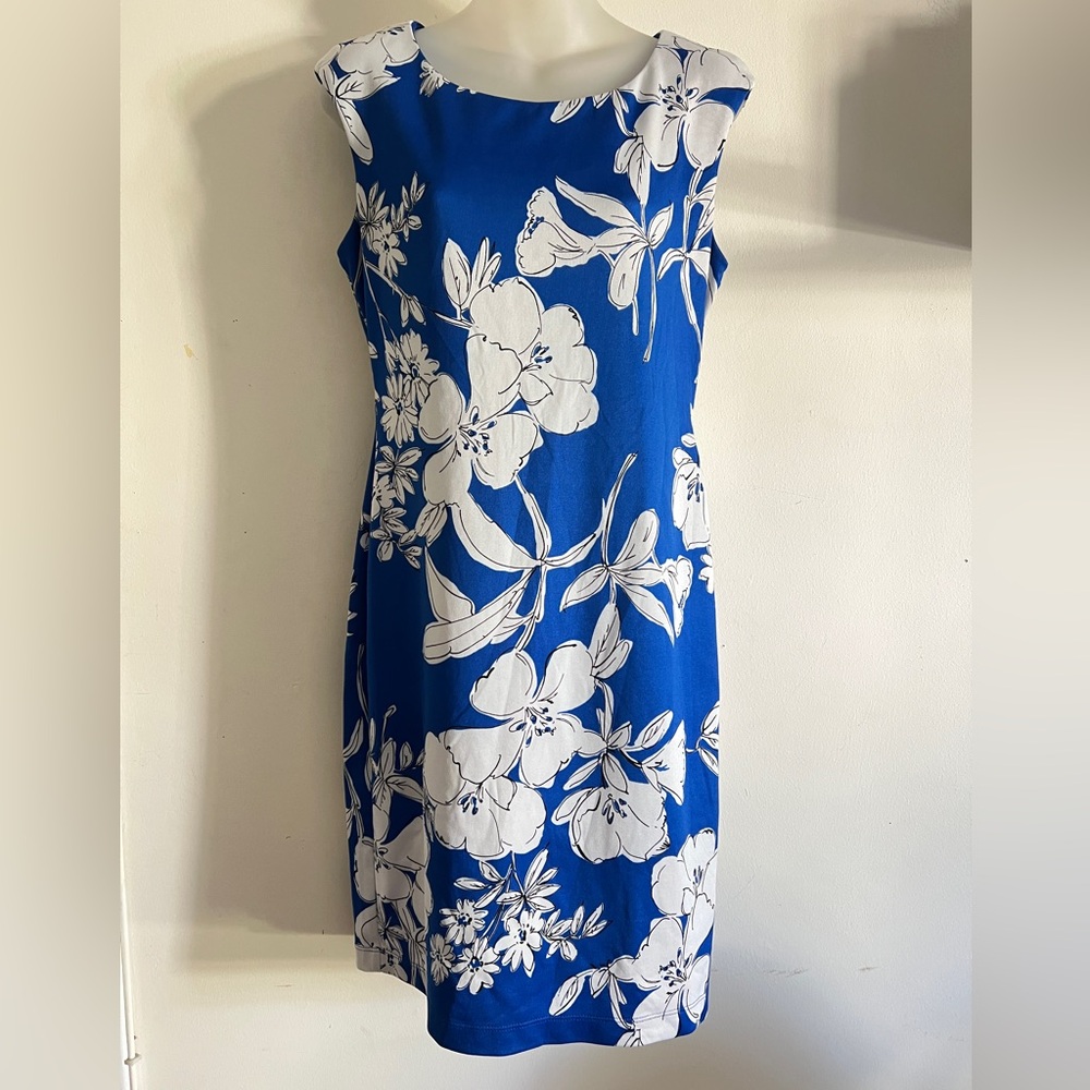 Connected Apparel Blue and White Patterned Dress